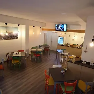 Marbianco Bed & Breakfast Marina Di Carrara