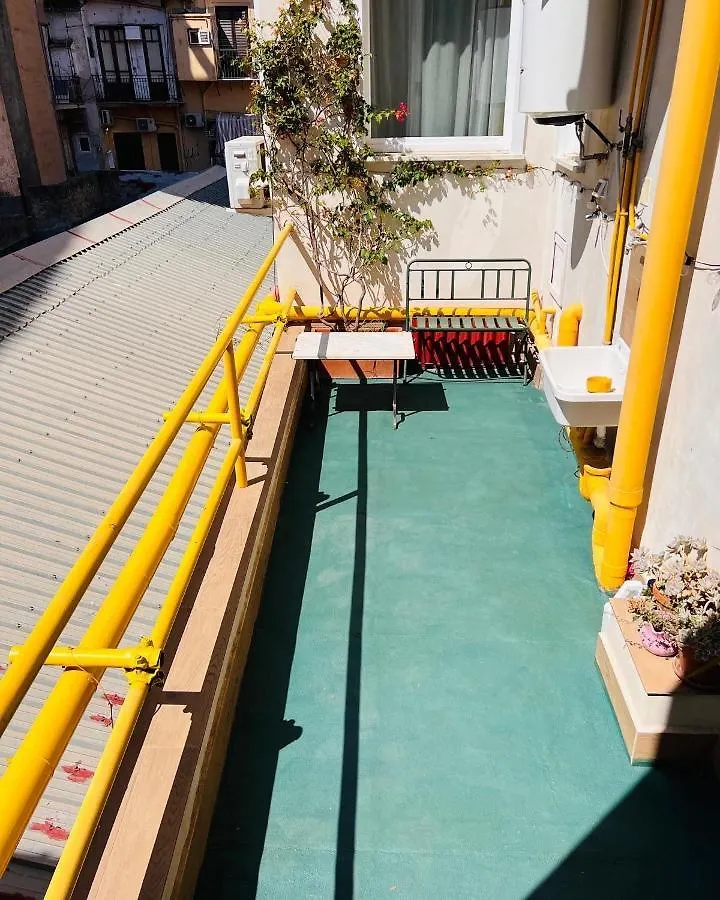 Lucky Inn, La Locanda Della Fortuna Palermo Guest house